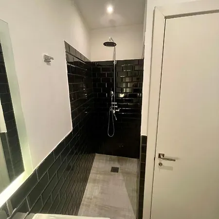 Brooklyn Apartment *