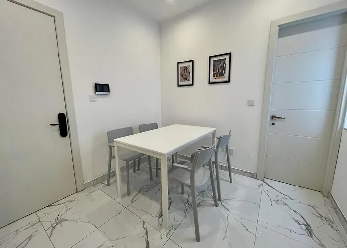 Brooklyn アパート *